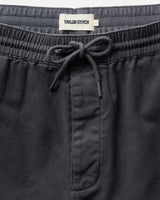 The Apres Short | Organic Faded Black Foundation Twill | Taylor Stitch